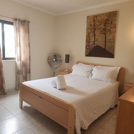Sunny House Hostel Lagos Exterior photo