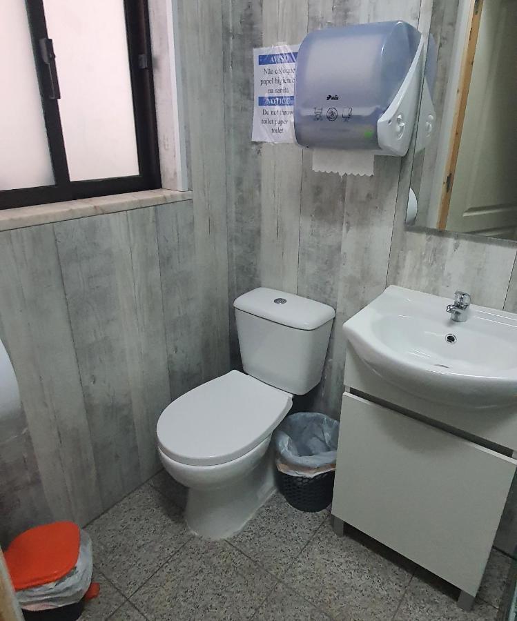 Sunny House Hostel Lagos Exterior photo