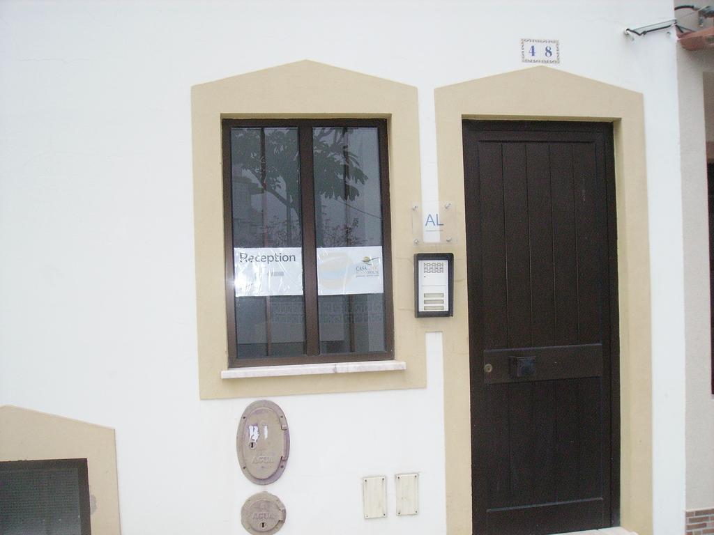 Sunny House Hostel Lagos Exterior photo