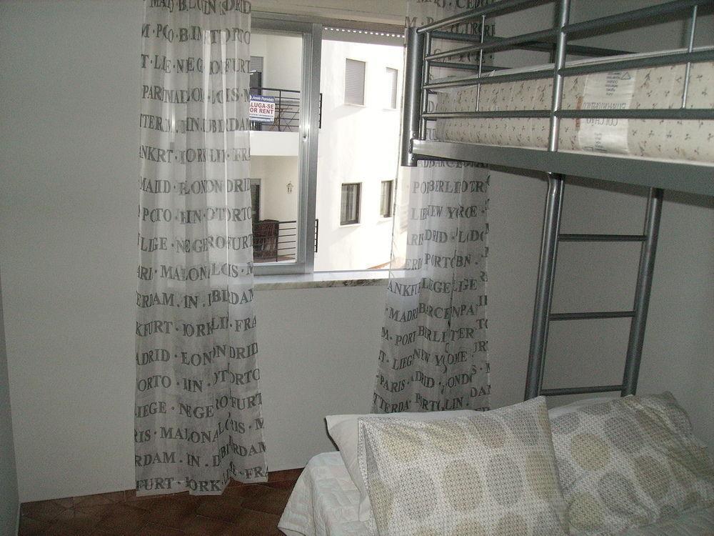 Sunny House Hostel Lagos Exterior photo